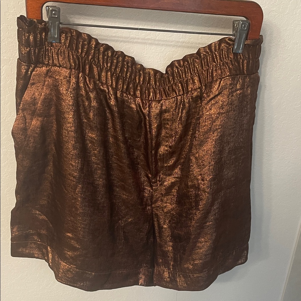 Women's Metallic Copper Shorts NWT 1X